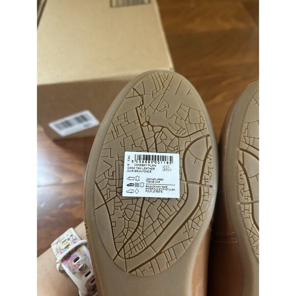Clarks Women's Canebay Plain Ballet Flat Dark Tan Leather 8.5 M Closed Toe NEW - Picture 8 of 9